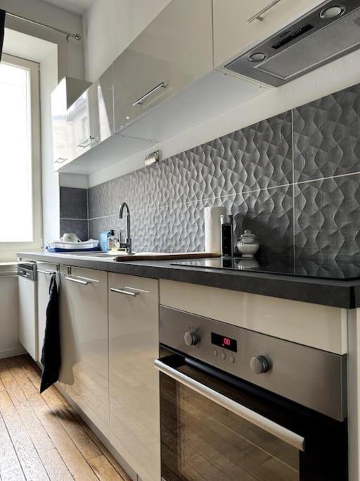 L Appart A La Gare Apartman Nancy Kültér fotó